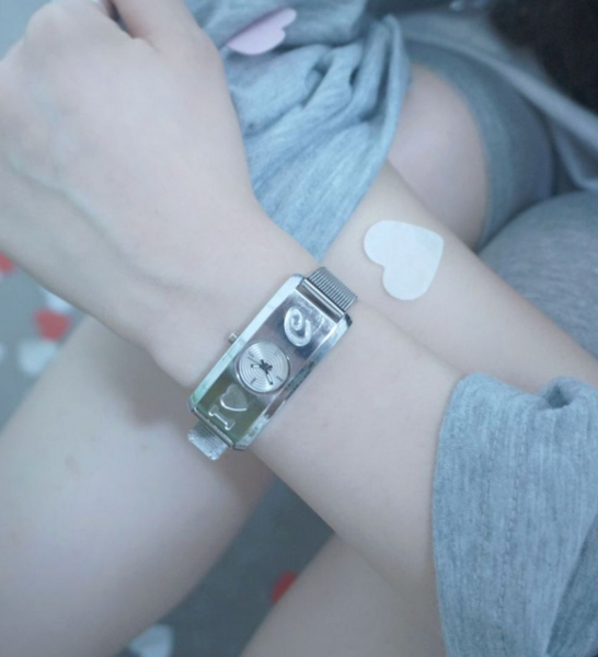 [eee space] LOVE E Watch