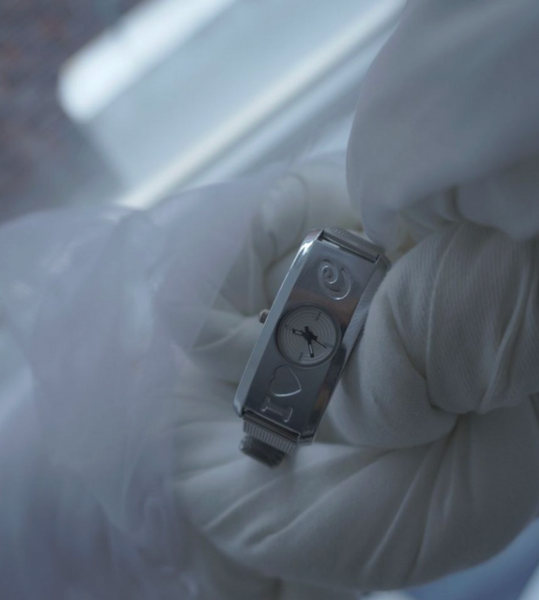 [eee space] LOVE E Watch