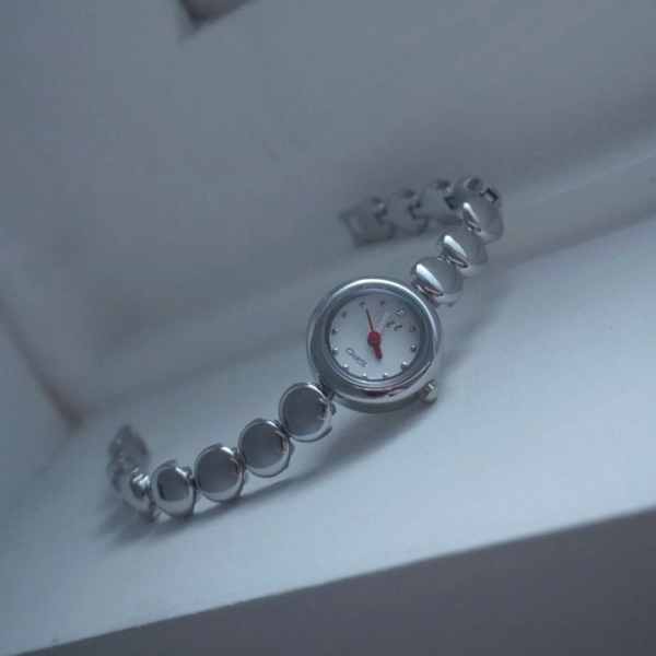 [eee space] Dot Watch