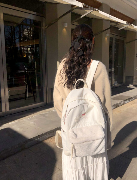 [ovuni] Vintage Bon Voyage Backpack Snow White