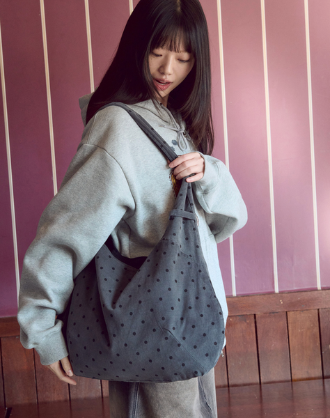 [AMBLER] Reversible Dot Hobo Bag