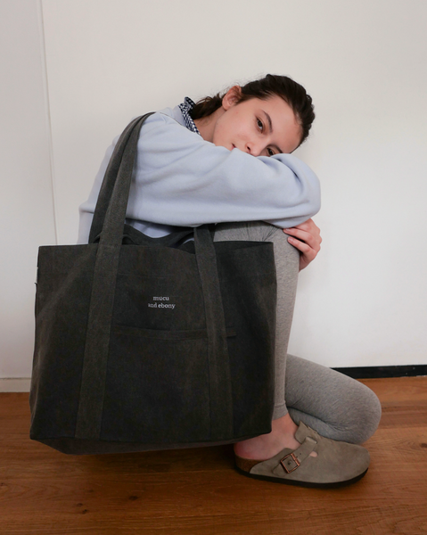 [mucu and ebony] m.a.e 2Way Logo Bag (Charcoal)