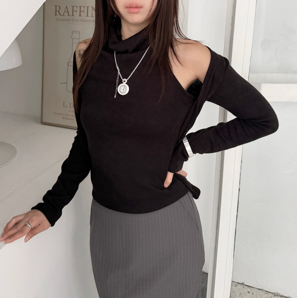 [Grumpy Stuff] Muted White Time Necklace