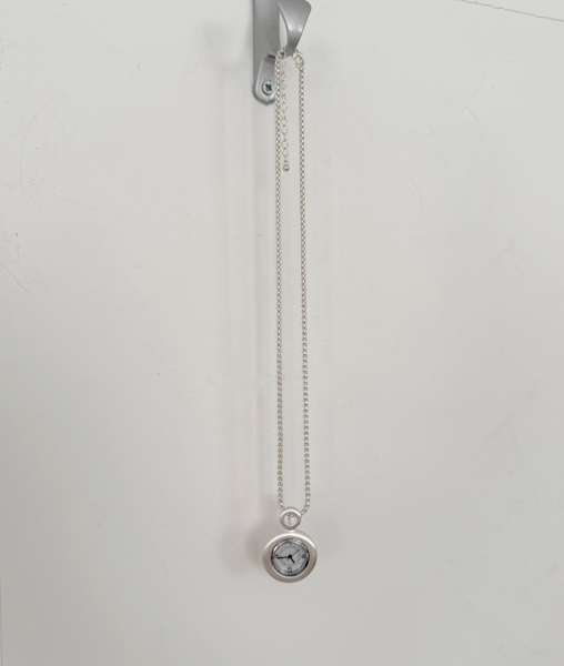 [Grumpy Stuff] Muted White Time Necklace