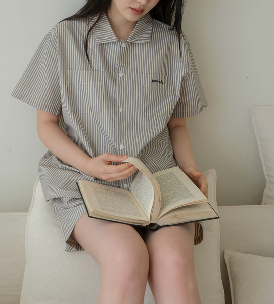 [Juuneedu] Opening Street Handmade Short-Sleeved Pyjama Set
