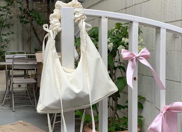 [untidy] [Recycle Nylon] Shirring Ribbon Bag Ivory