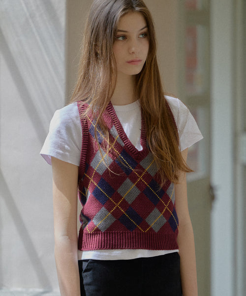 [Letter from Moon][Holiday Edition] Halter-Neck Argyle Wool Vest ( Burgundy )