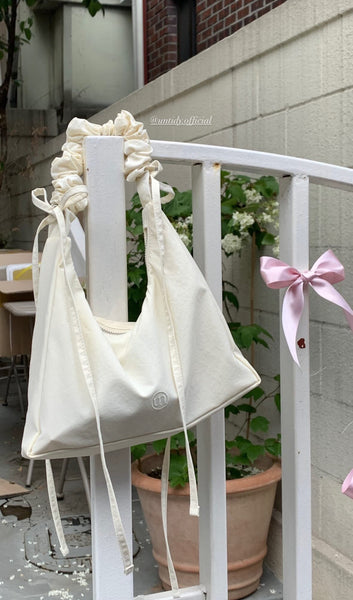 [untidy] [Recycle Nylon] Shirring Ribbon Bag Ivory