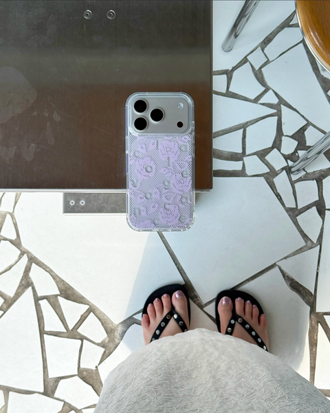 [collagevacance] Logo Alphabet Rose Lace Case | 復古浪漫玫瑰蕾絲字母手機殼