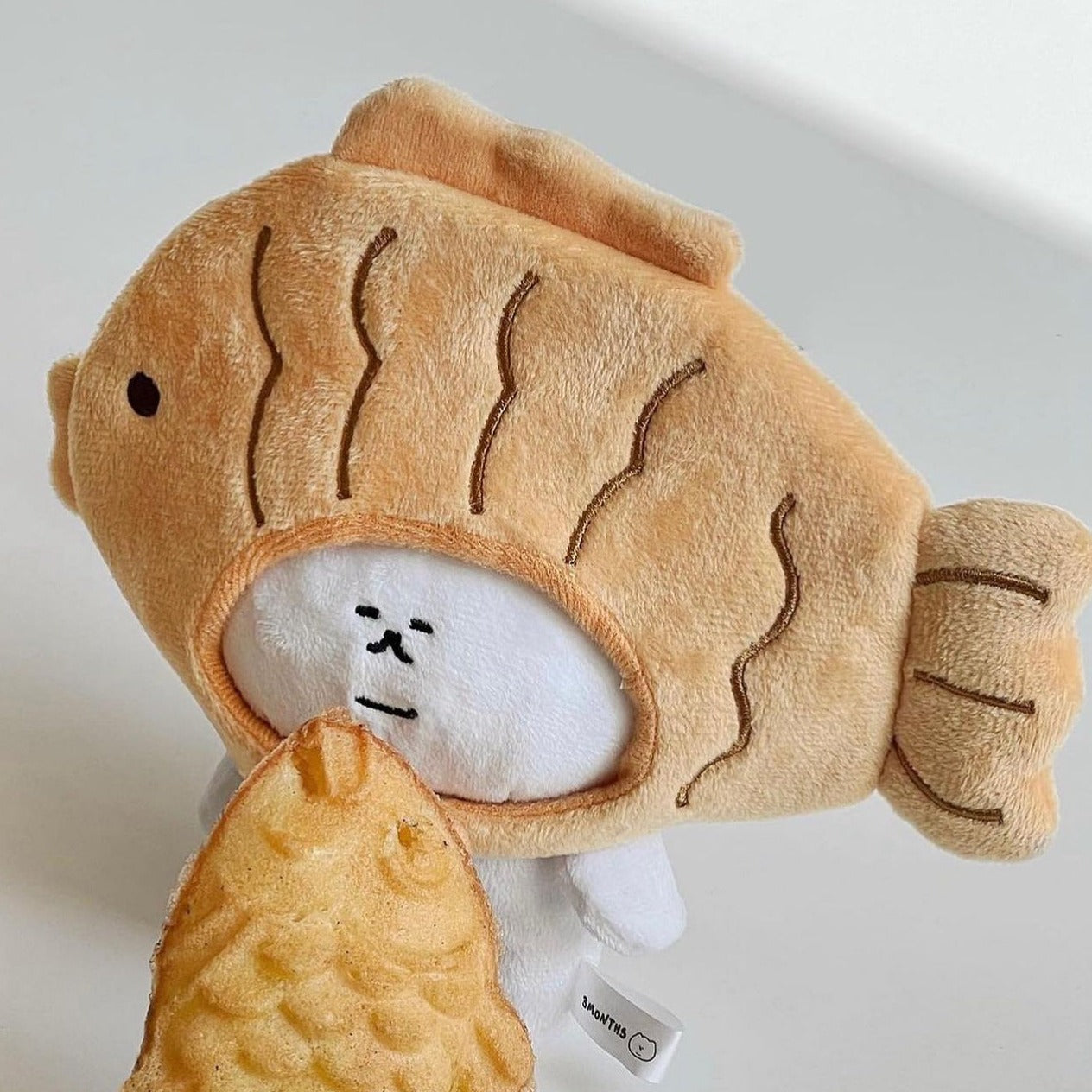 Keyring Deco Items - Fish Shaped Bread Hat