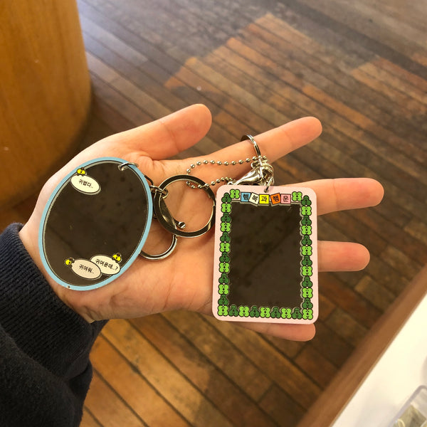 [hand in glove] Mirror Keyring (2Types)