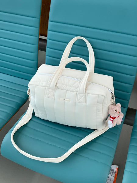 [OLIVET] Padded Cross Bag (White) (Pre-order)