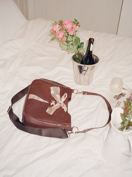 [ovuni] BUSTIER RIBBON BAG CHOCOLATE BROWN