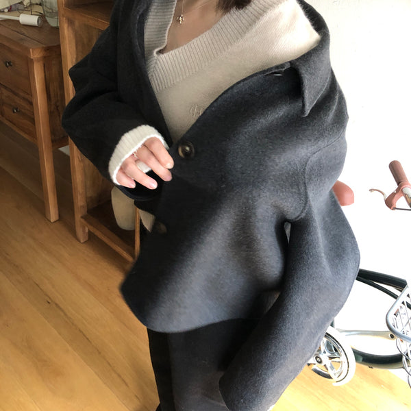 50% OFF!! (現貨) - ♡ o'pparel ♡ 90% Wool Short Handmade Coat