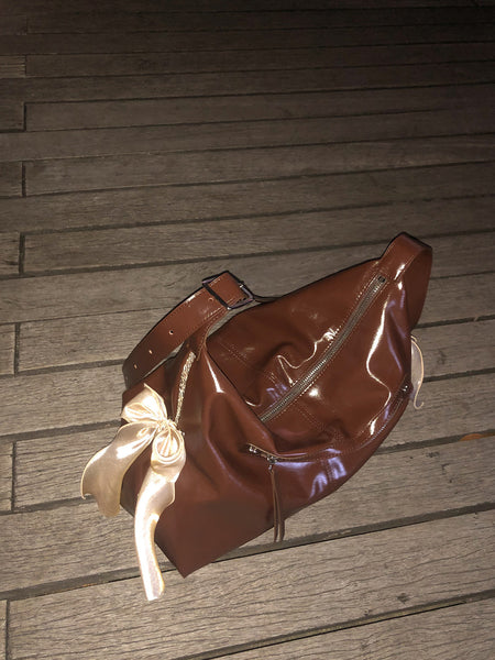 [ovuni] PILLOW RIBBON BAG (BROWN)