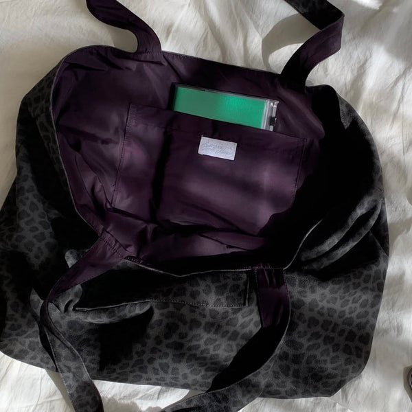 [olivet] Suede Reversible Bag (Grey Leopard) | 雙面麂皮灰豹紋托特包