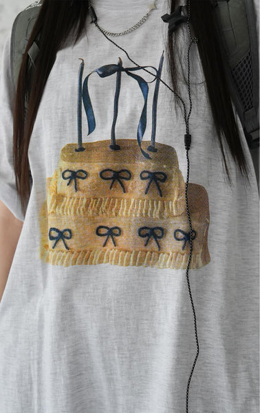 [BINARY01] Cake Ribbon Print T-shirt