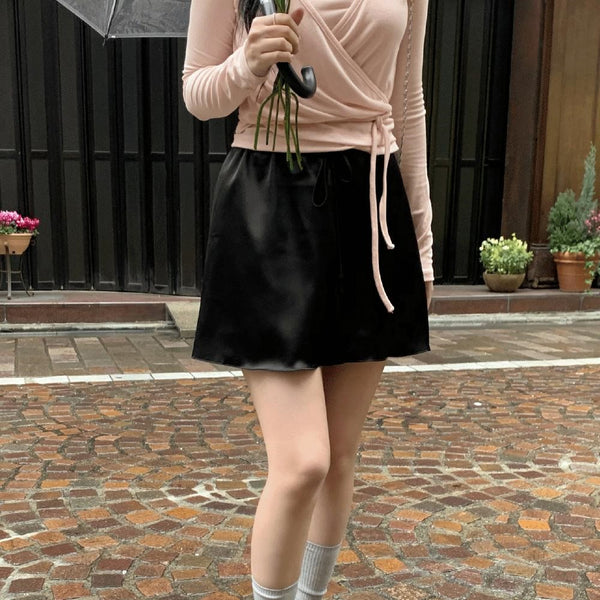 [98°C] Rocco Satin Flare Skirt (3 Colors)