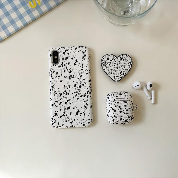 [Mademoment] Sand Pattern Design AirPods Case