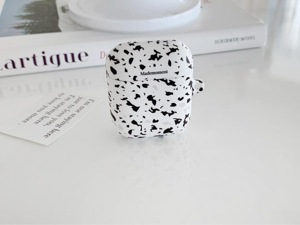 [Mademoment] Sand Pattern Design AirPods Case