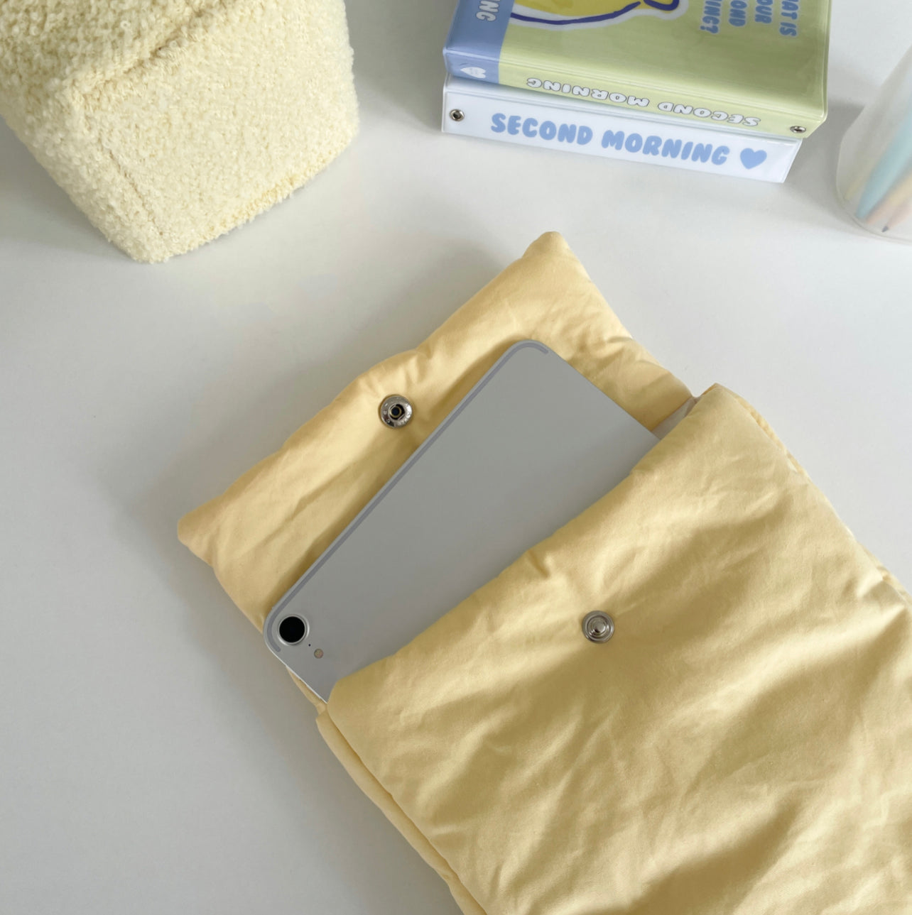 [second morning] Semo Soft lpad Pouch