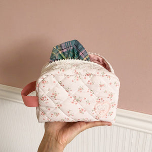 [ovuni] QUILTED LACE POUCH - IVY
