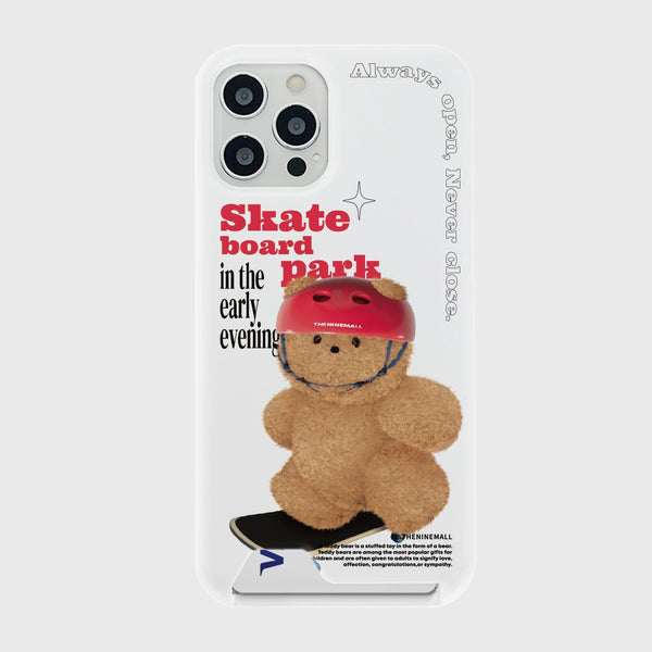 [THENINEMALL] Small Gummy Skateboarder Hard Phone Case (2 types)