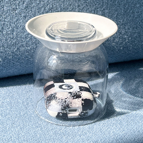 [Mademoment] Checkers Fish Bowl Design AirPods Case