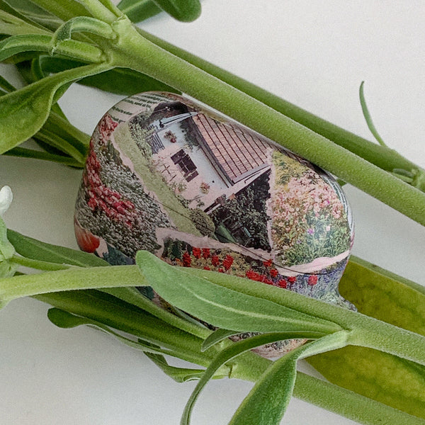 [Mademoment] Collage Garden Design AirPods Case