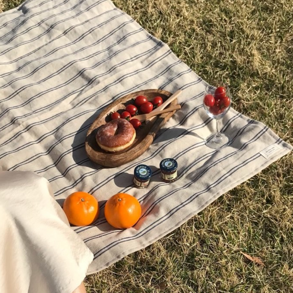 [ONMYOWN] Bluelinen Picnic Mat