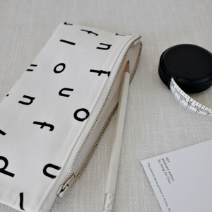 [unfold] Logo Pencil Case