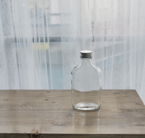 [Bracket Table] Flat Bottle 200ml