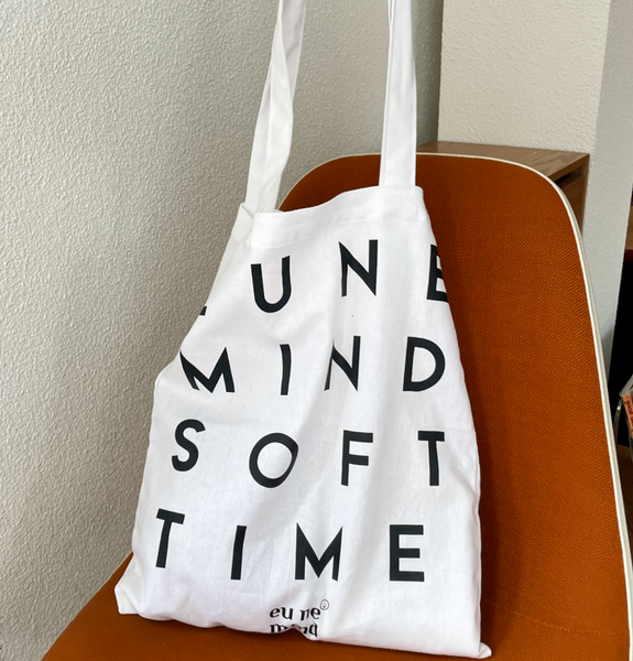 [eune mind] Typography Linen Bag