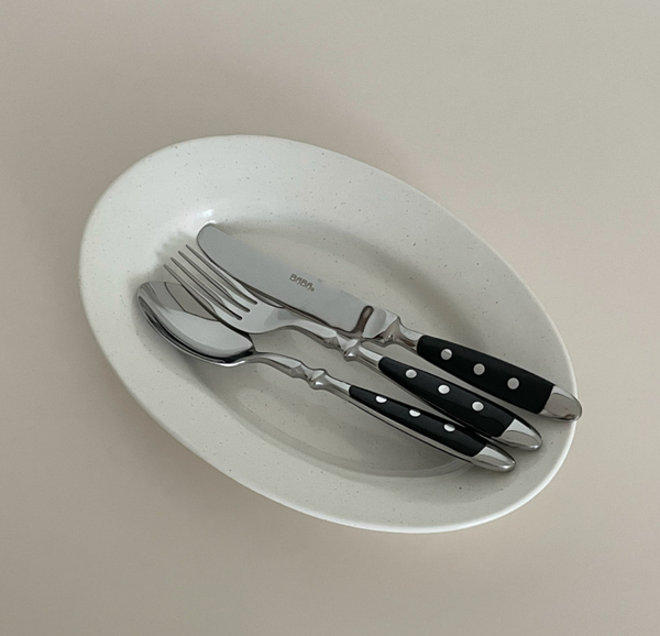[Day By Day] Classic Black Cutlery