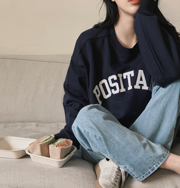 [SLOWAND] Positano Embroidered Sweatshirt