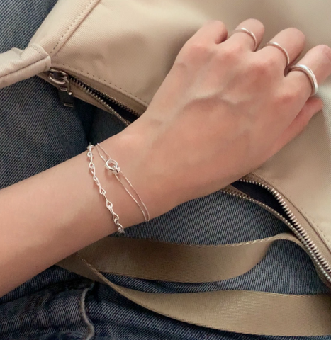 [DUNGEUREON] [925 Silver] Silky Chain Bracelet