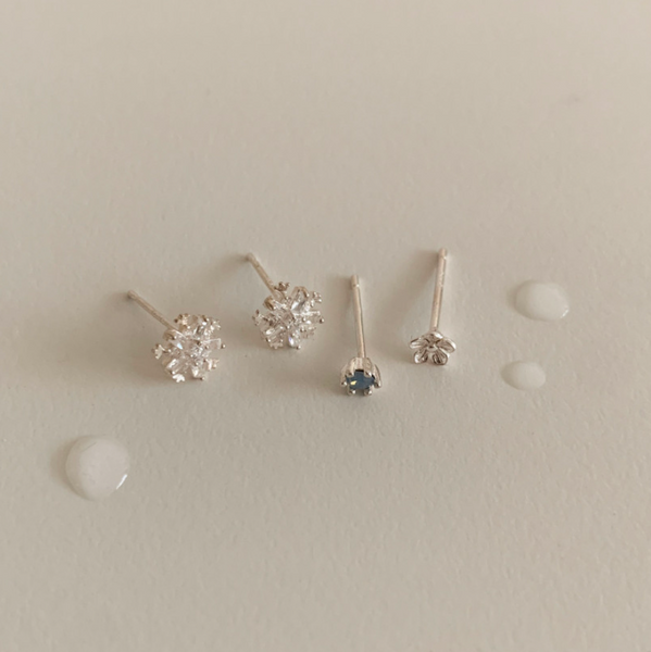 [DUNGEUREON] Snow Wish Earrings Set