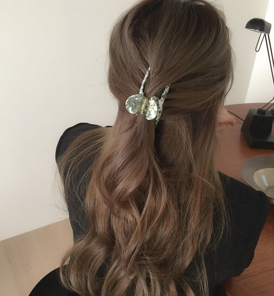 [moat] Marble Hairpin -191