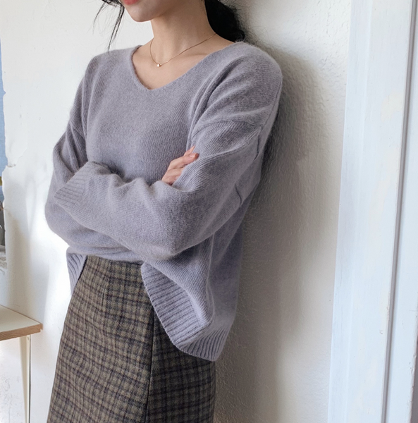 [SLOWAND] Thin Fit V-Neck Knitwear