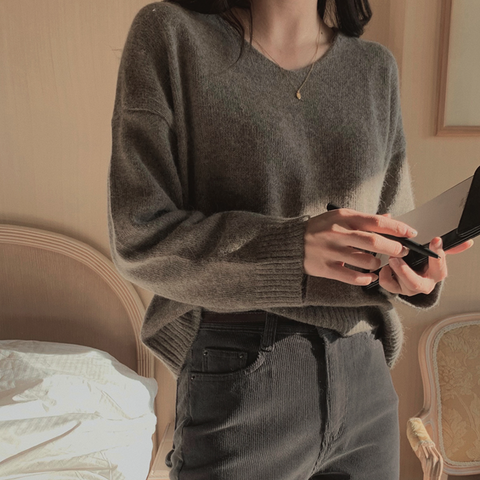 [SLOWAND] Thin Fit V-Neck Knitwear