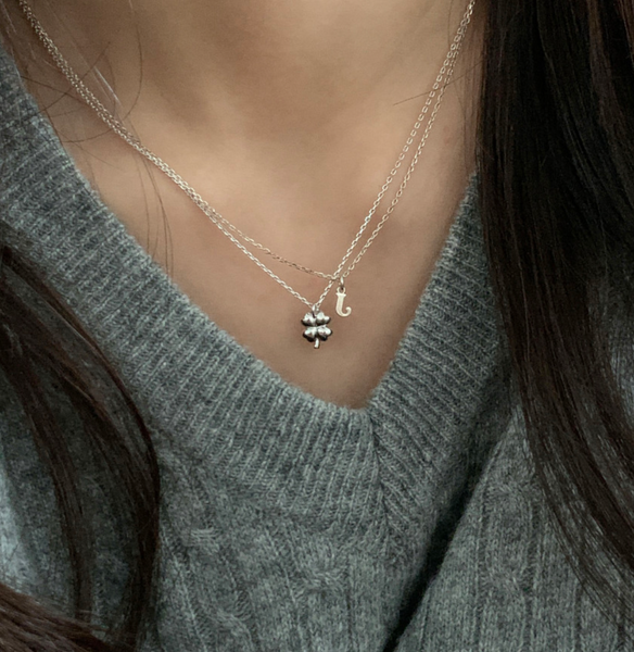 [DUNGEUREON] Four-leaf Clover Necklace