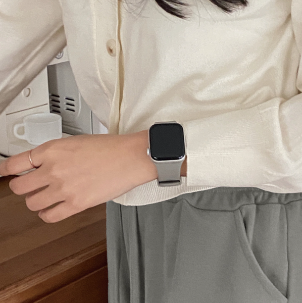 [LE SANS]  Soft Silicon Apple Watch Strap