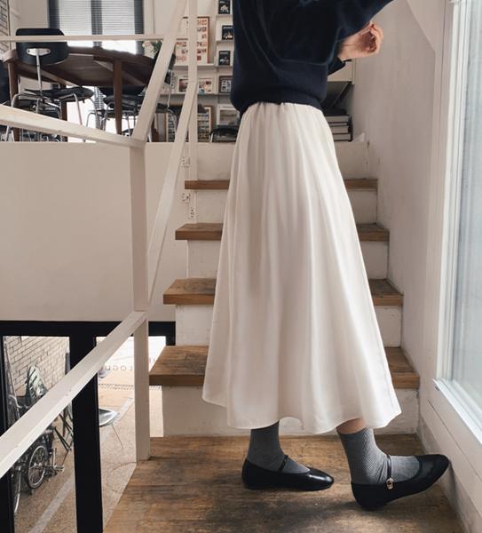 [SLOWAND] Flynn Silk Flare Skirt