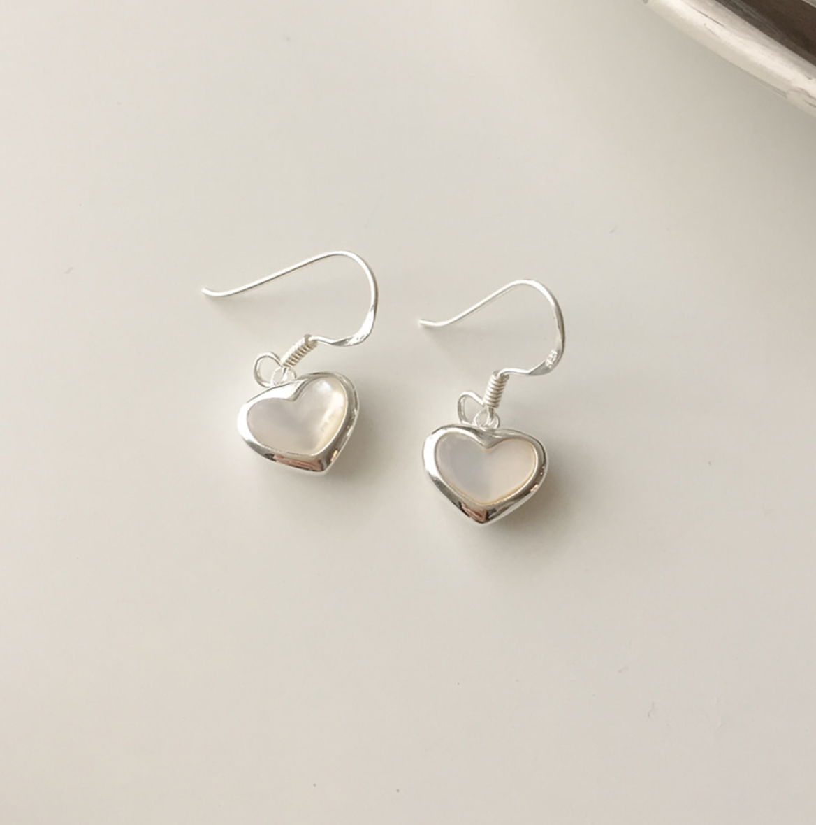 [moat] Shell Heart Earring (silver925)