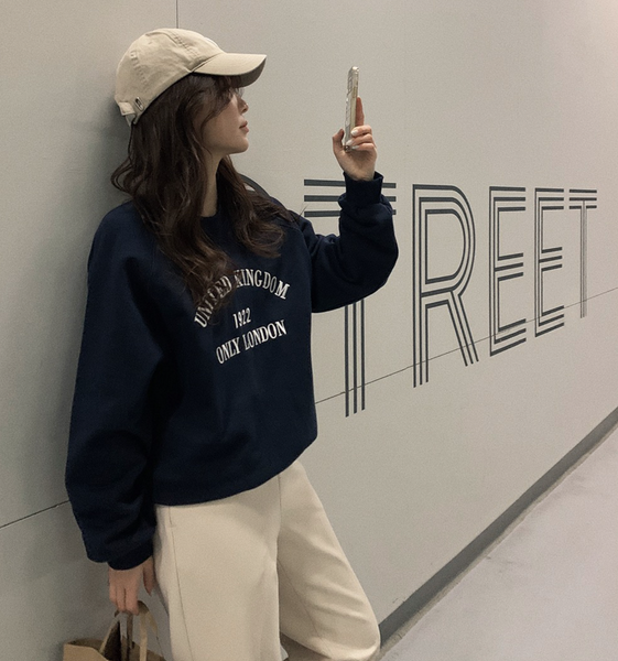 [SLOWAND] Daily Loose Fit Cotton Sweatshirt