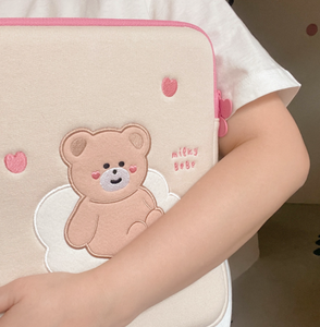 [malling booth] Milky Bebe Laptop Case/ Ipad Pouch