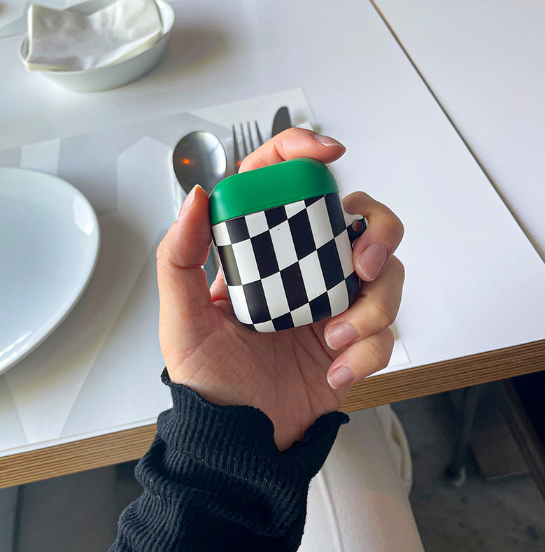 [odd mansion] Checkered Airpods Case