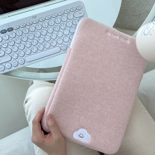 [skyfolio] Pink Cloud iPad/ Laptop Pouch (Pink)