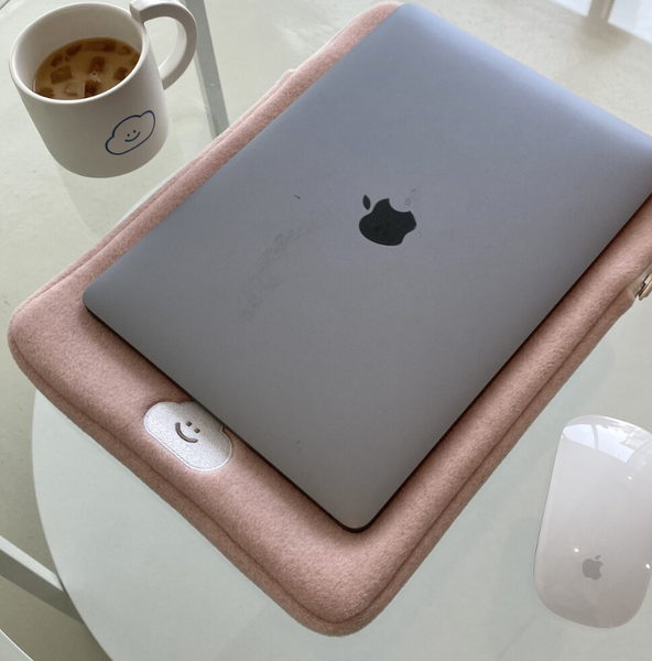 [skyfolio] Pink Cloud iPad/ Laptop Pouch (Pink)