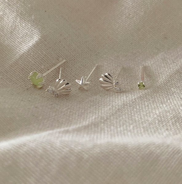 [DUNGEUREON] Green Shell Silver Earrings